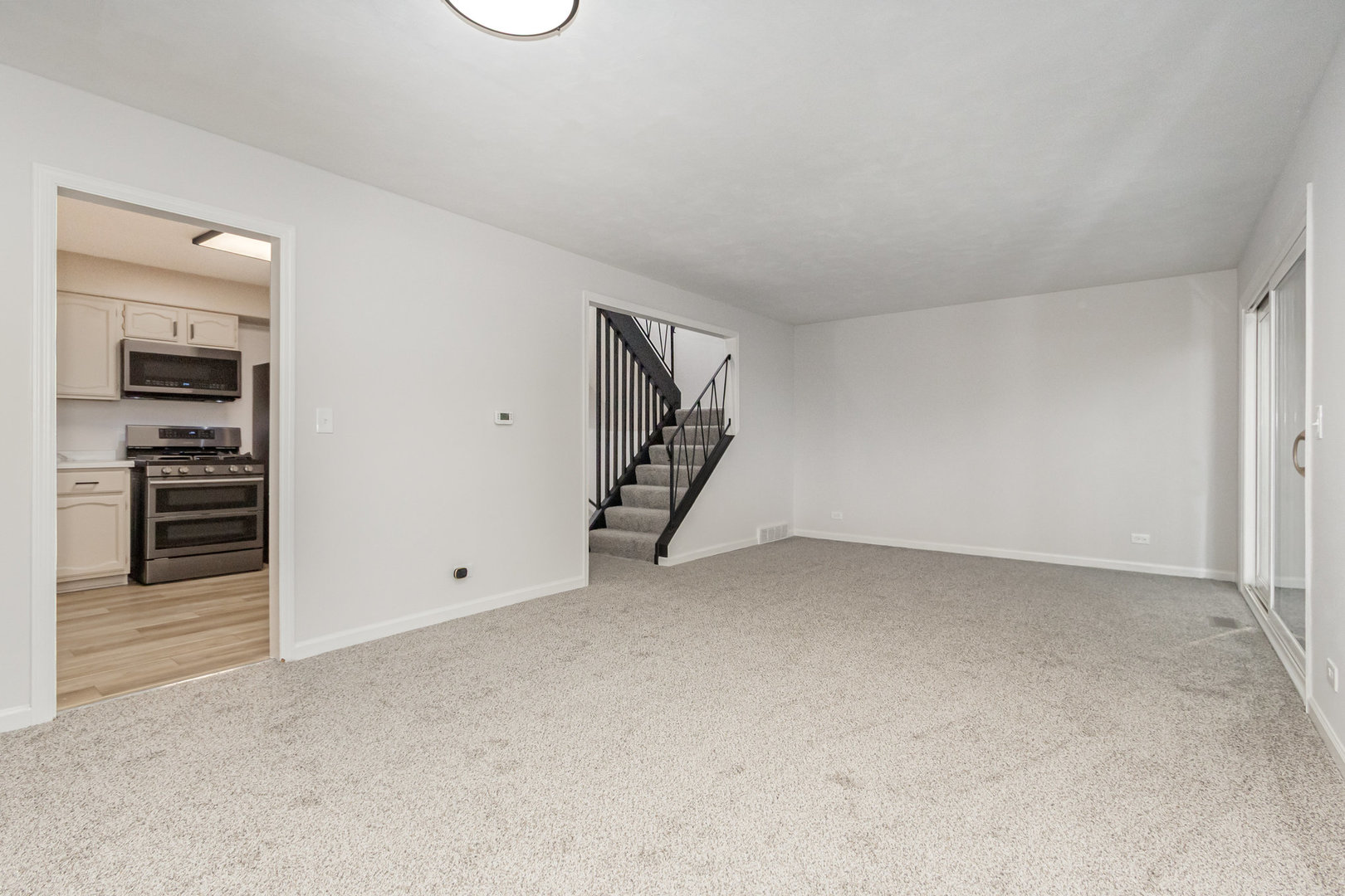 597 Eric Way, Bolingbrook, IL 60440