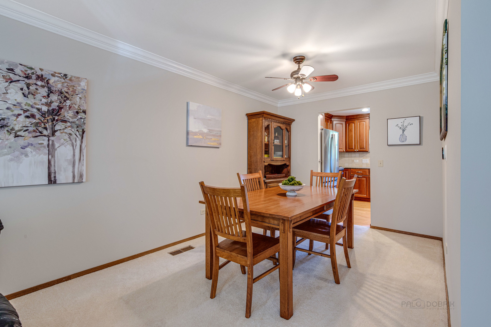 619 N California Avenue, Mundelein, IL 60060