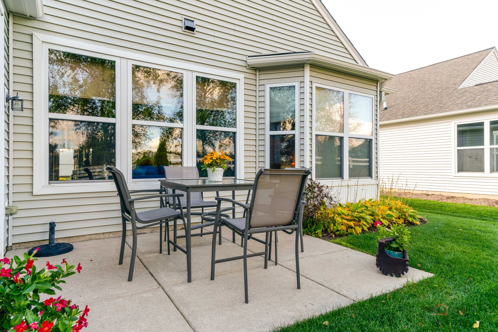 3174 Comstock Court, Mundelein, IL 60060