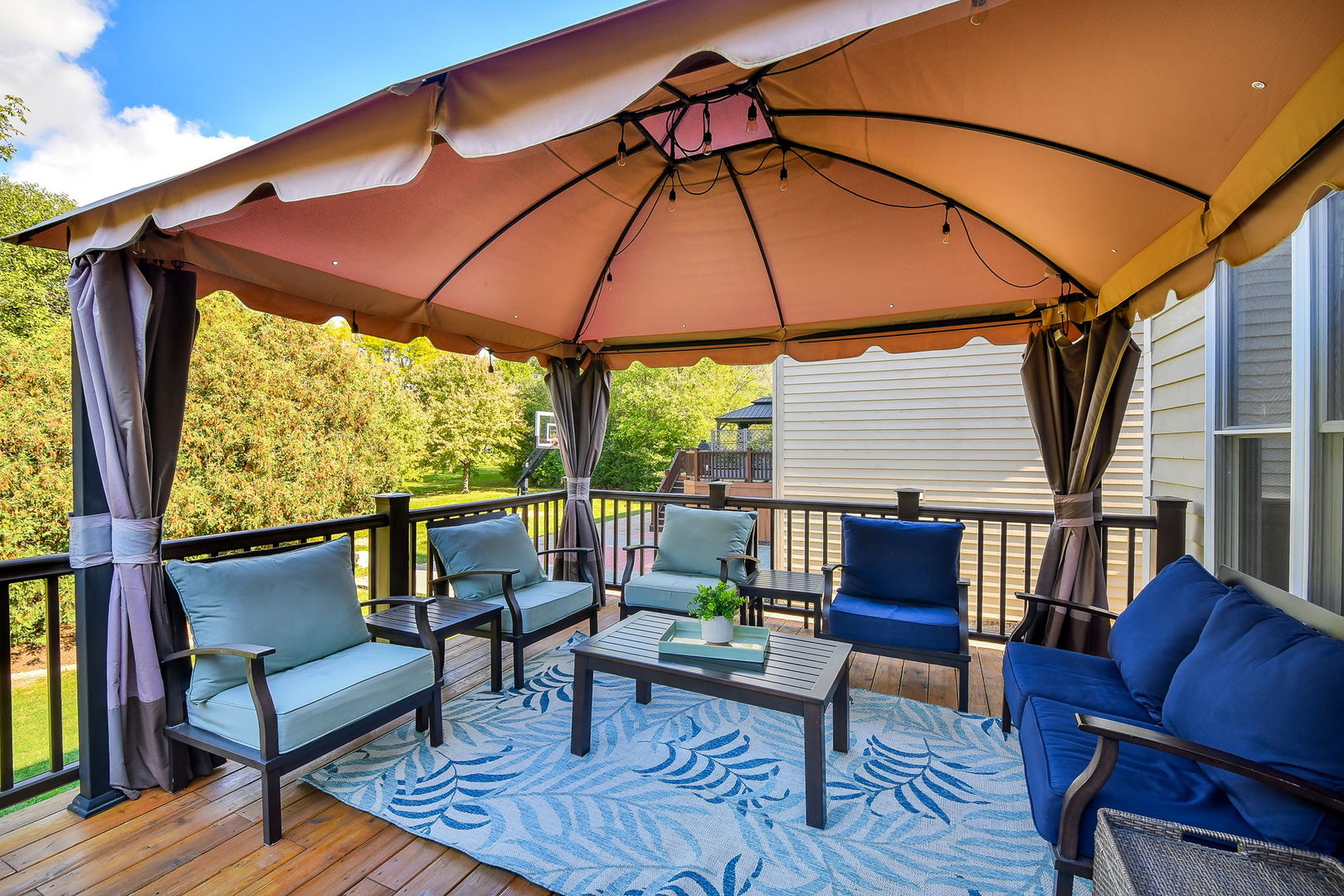 26W276 Thorngate Lane, Winfield, IL 60190