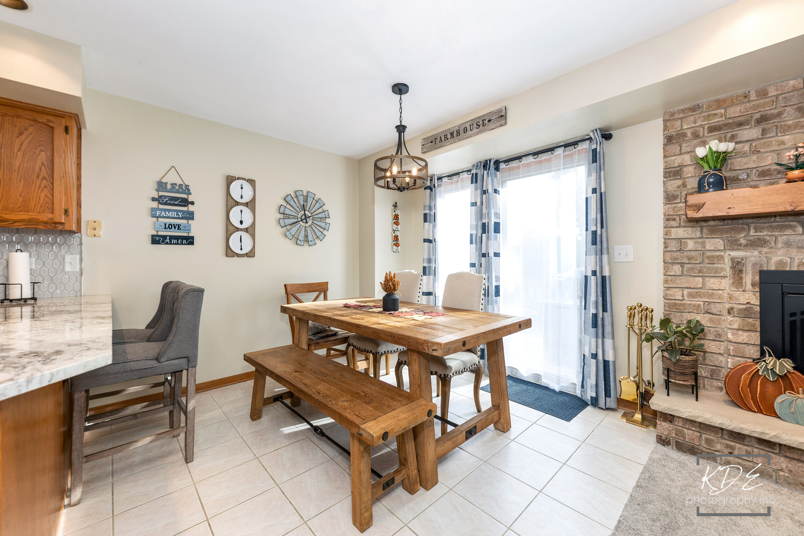 11 Warner Circle, Lemont, IL 60439