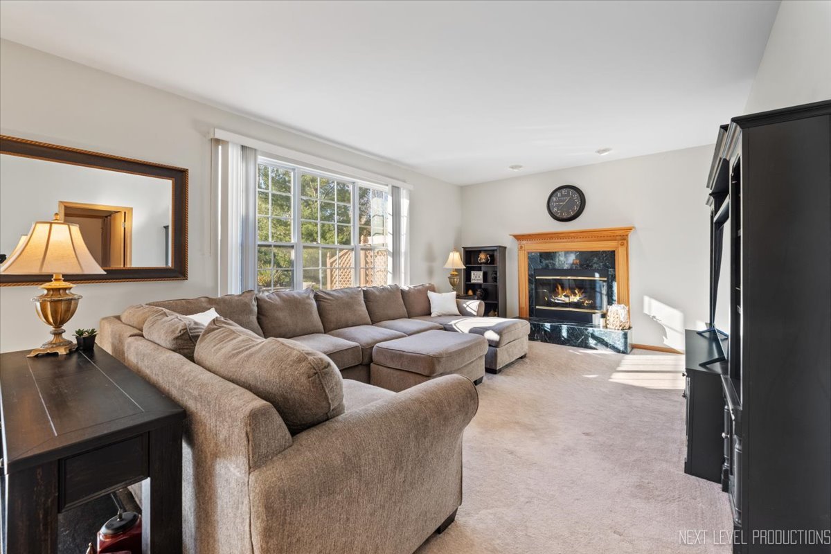 267 Chatsworth Avenue, Sugar Grove, IL 60554