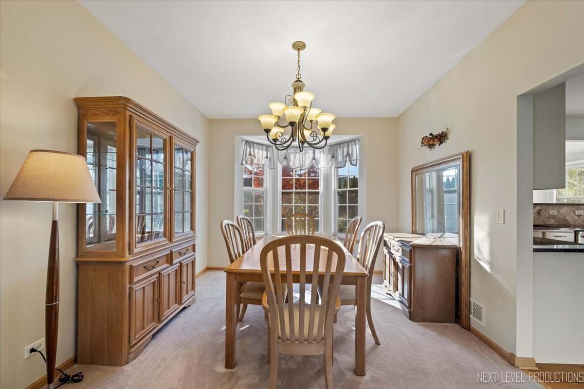 267 Chatsworth Avenue, Sugar Grove, IL 60554