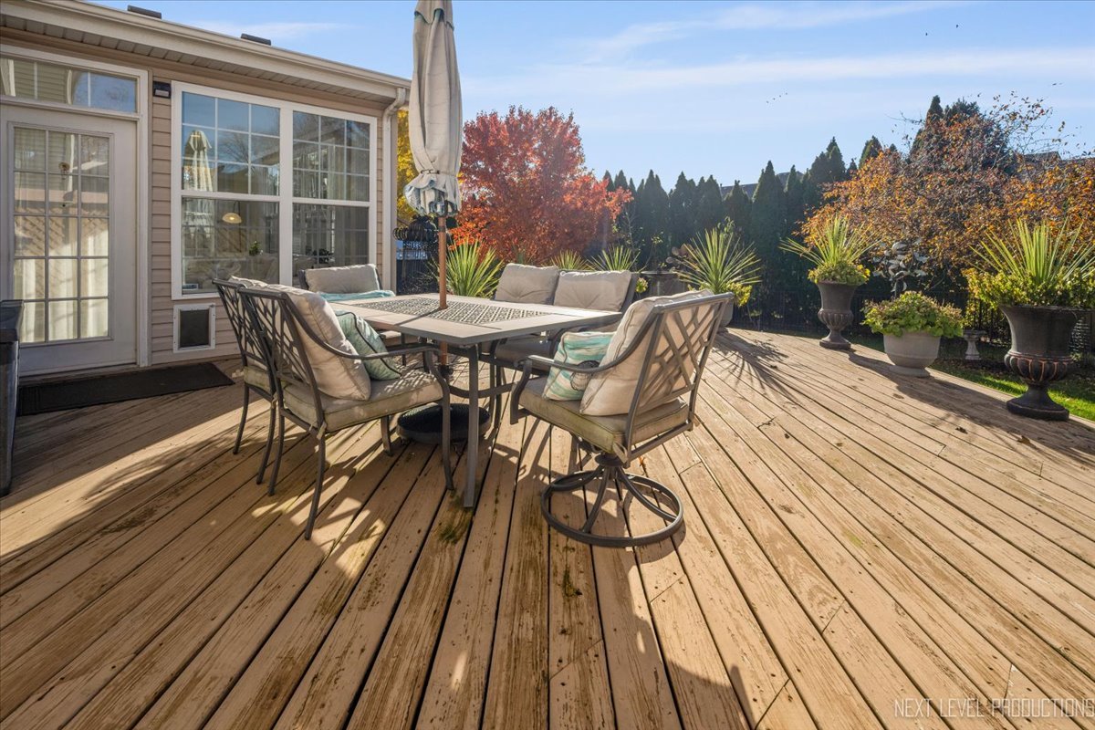 267 Chatsworth Avenue, Sugar Grove, IL 60554