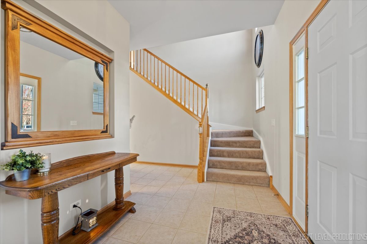 267 Chatsworth Avenue, Sugar Grove, IL 60554