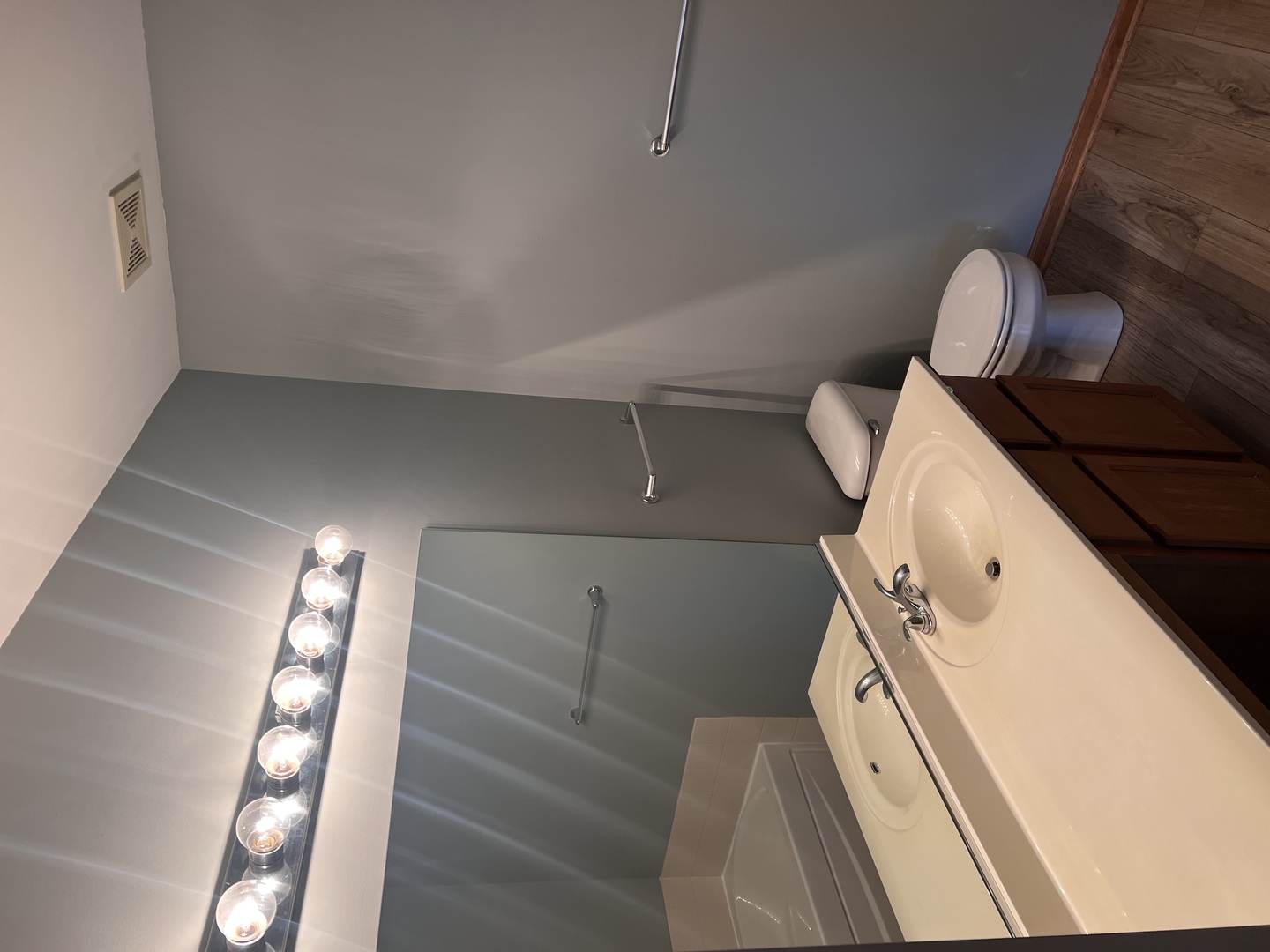 5111 Freeport Court, Plainfield, IL 60586