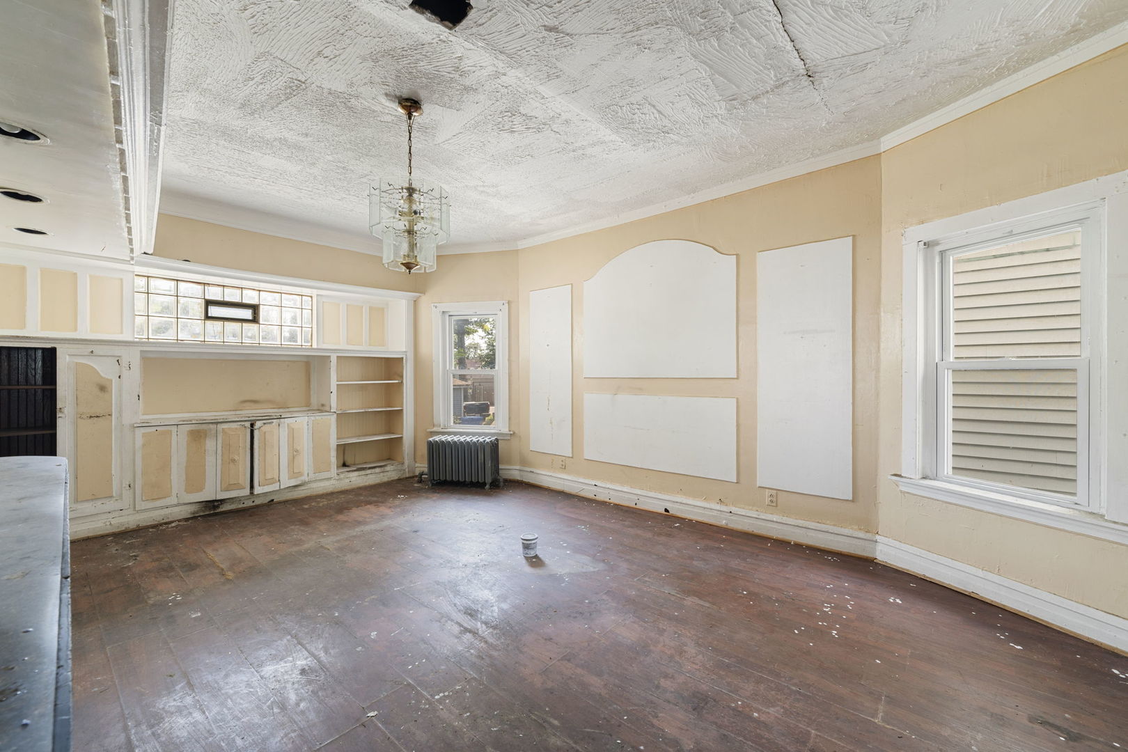 1059 N Lorel Avenue, Chicago, IL 60651