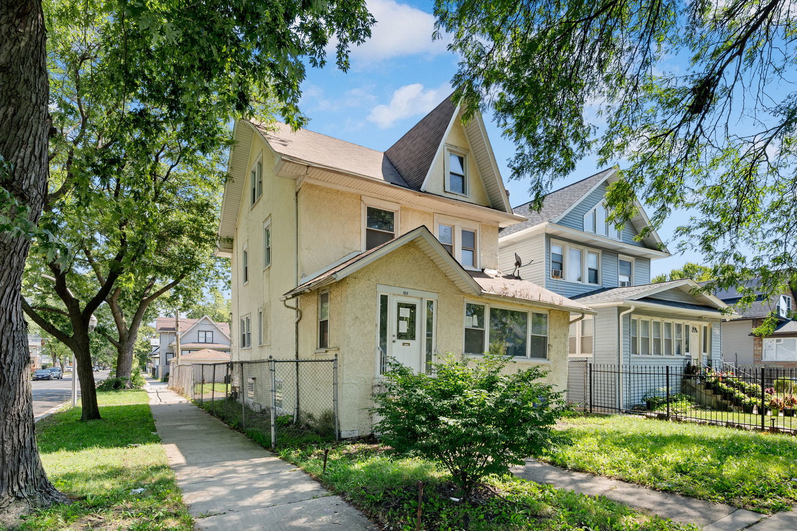 1059 N Lorel Avenue, Chicago, IL 60651