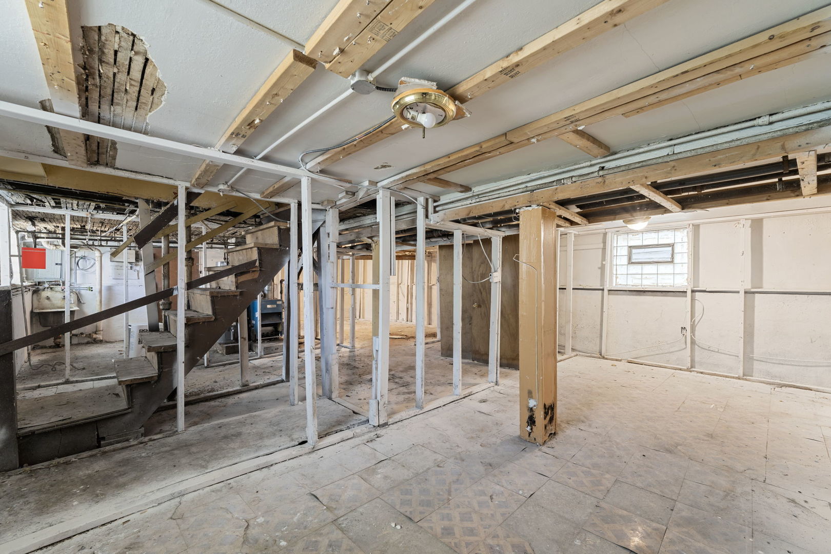 1059 N Lorel Avenue, Chicago, IL 60651