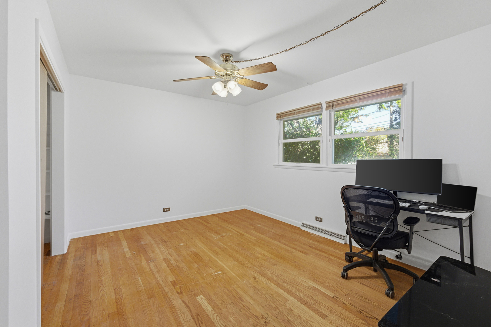 152 Aberdeen Drive, East Dundee, IL 60118