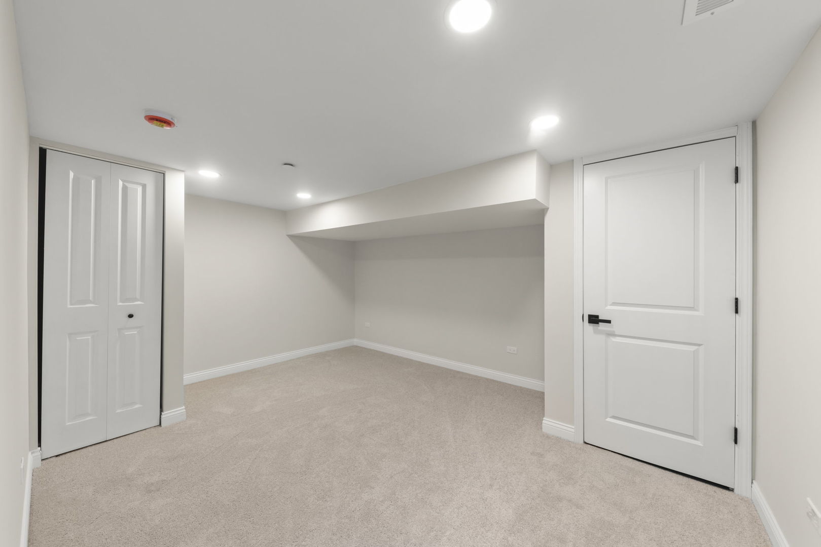 710 N Taylor Avenue, Oak Park, IL 60302