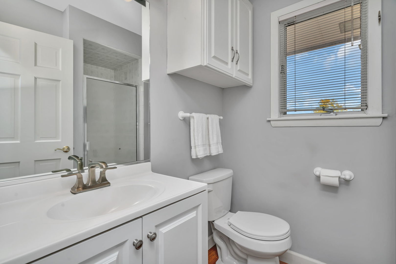 704 Lois Place, Joliet, IL 60435