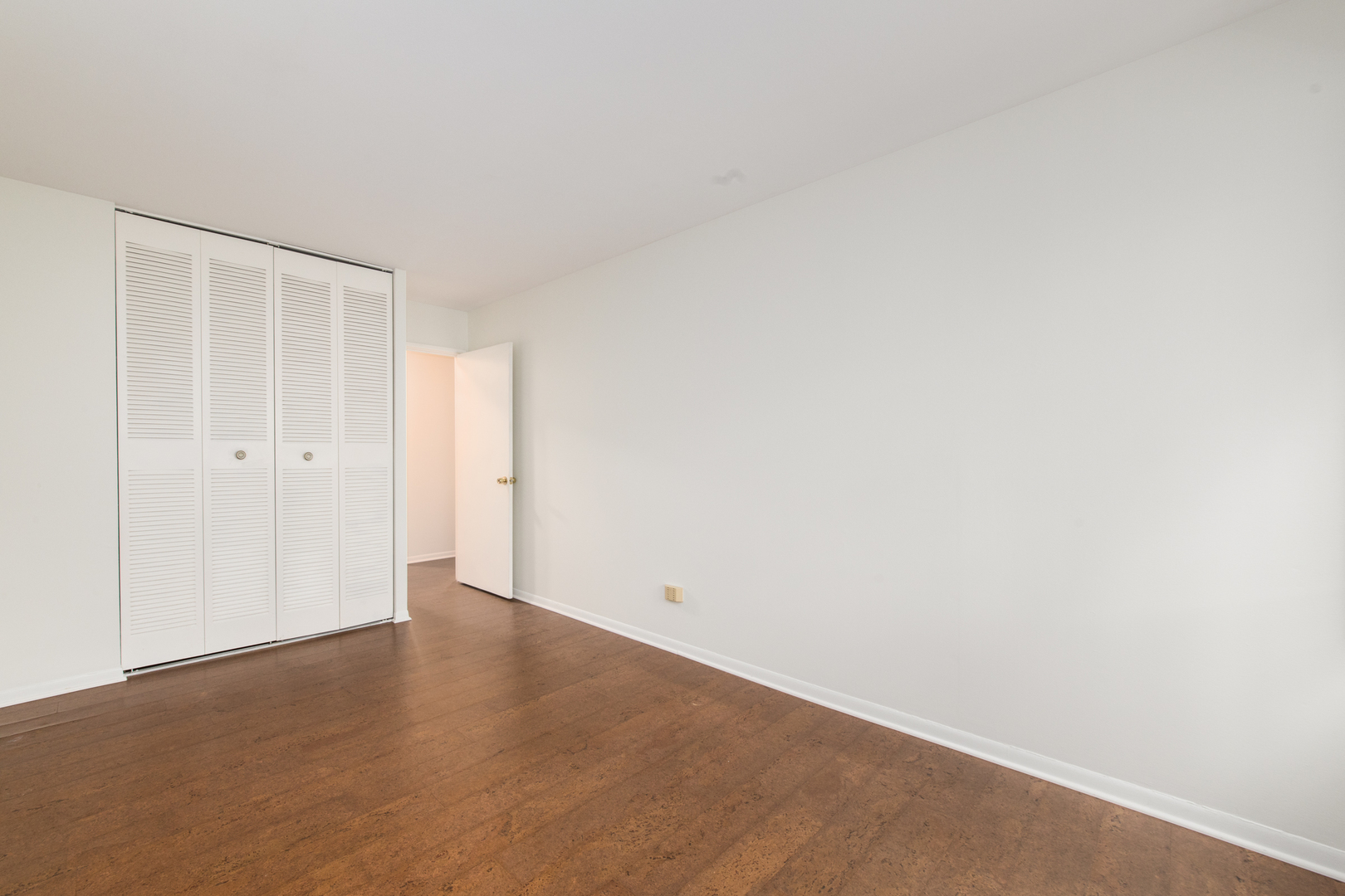 1136 Greenleaf Avenue #303, Wilmette, IL 60091