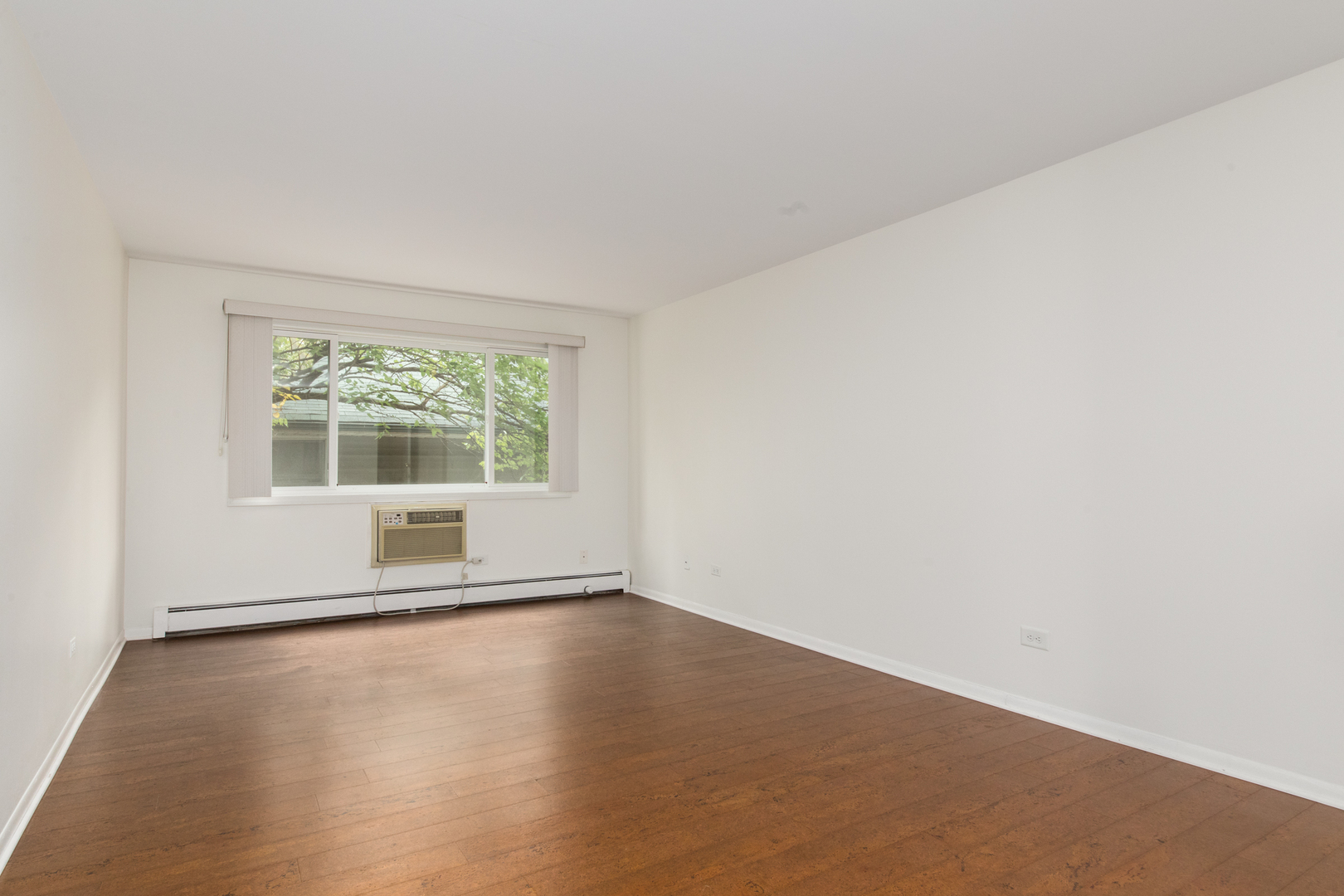 1136 Greenleaf Avenue #303, Wilmette, IL 60091