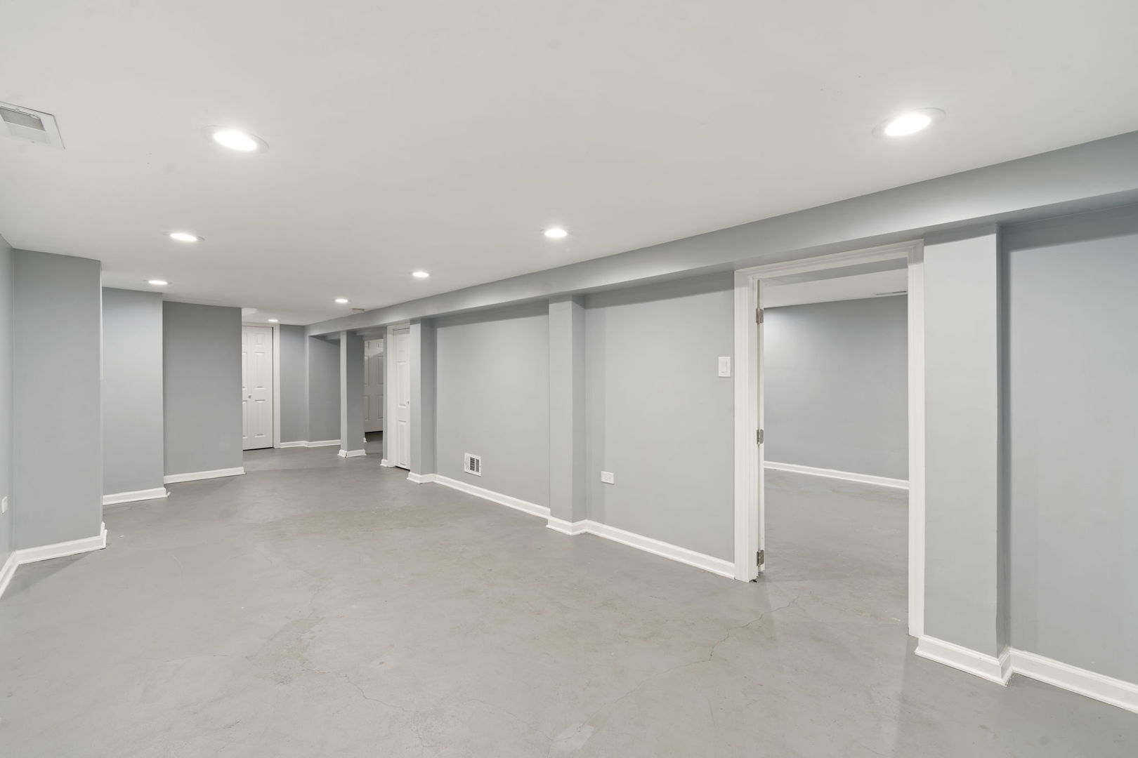 4630 W Montana Street, Chicago, IL 60639