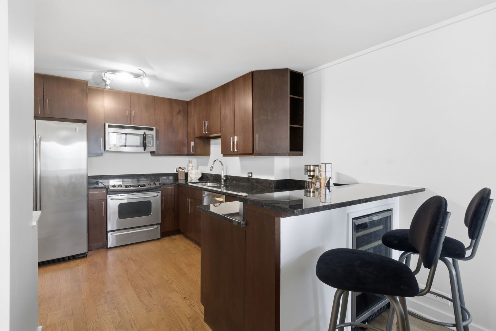 1030 N State Street #35K, Chicago, IL 60610