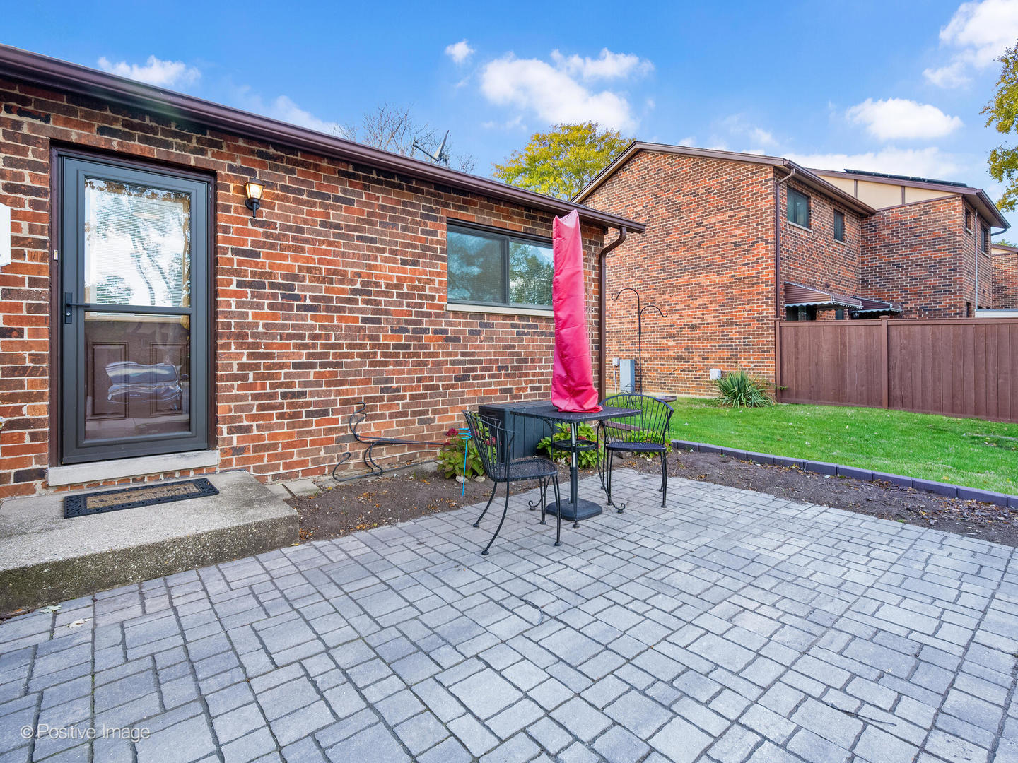 1S265 Dillon Lane, Villa Park, IL 60181