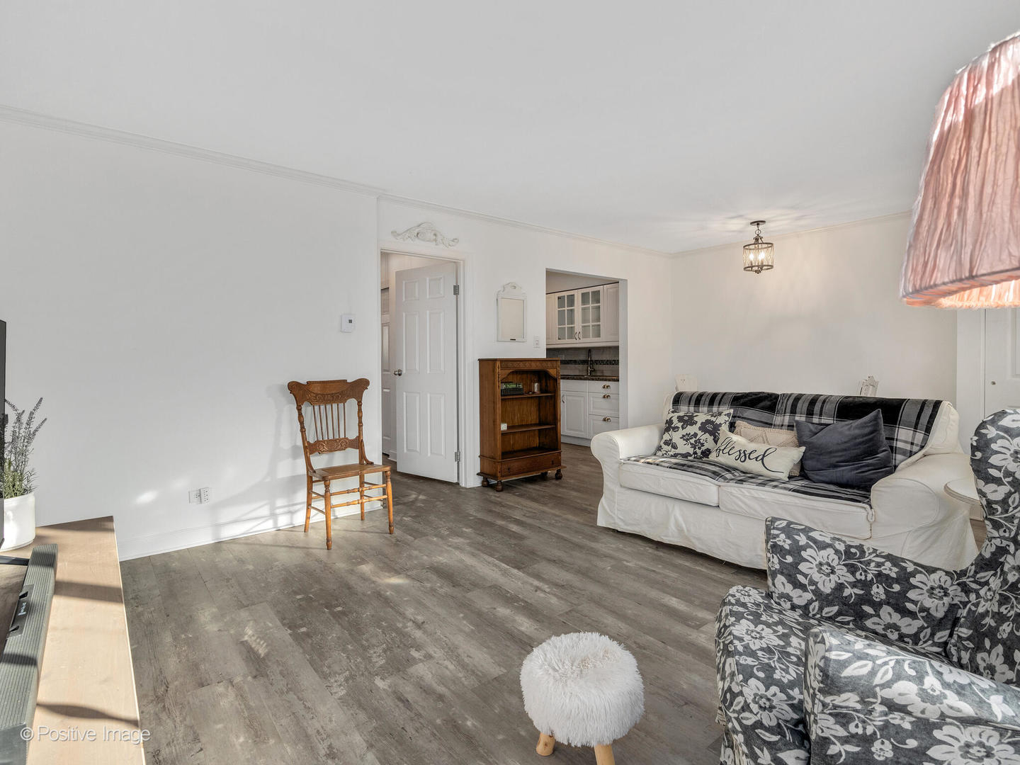 1S265 Dillon Lane, Villa Park, IL 60181