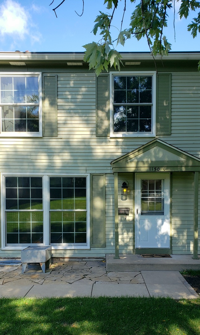 1150 Mount Vernon Court #C, Wheaton, IL 60189