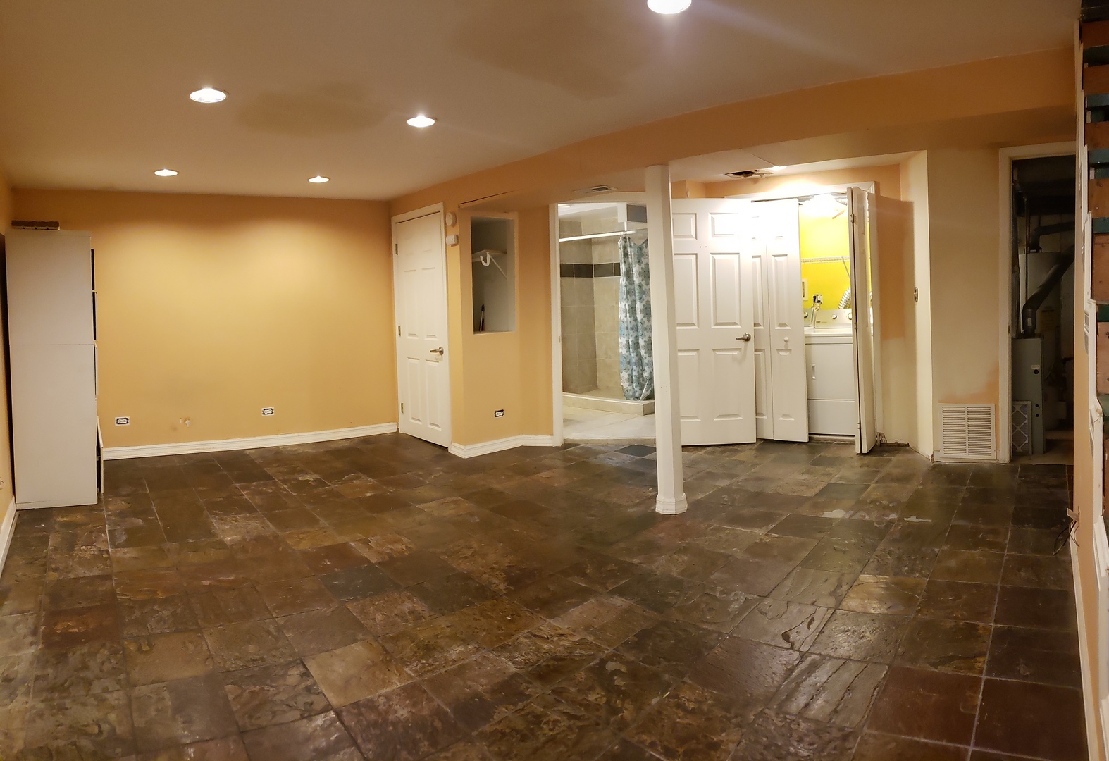 1150 Mount Vernon Court #C, Wheaton, IL 60189