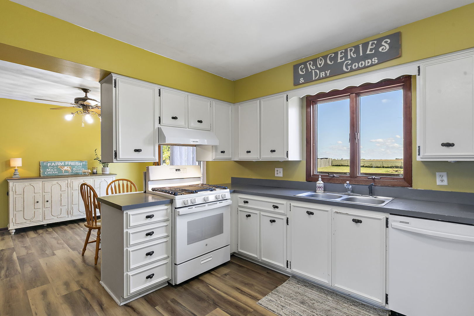 19474 Hahn Drive, DeKalb, IL 60115