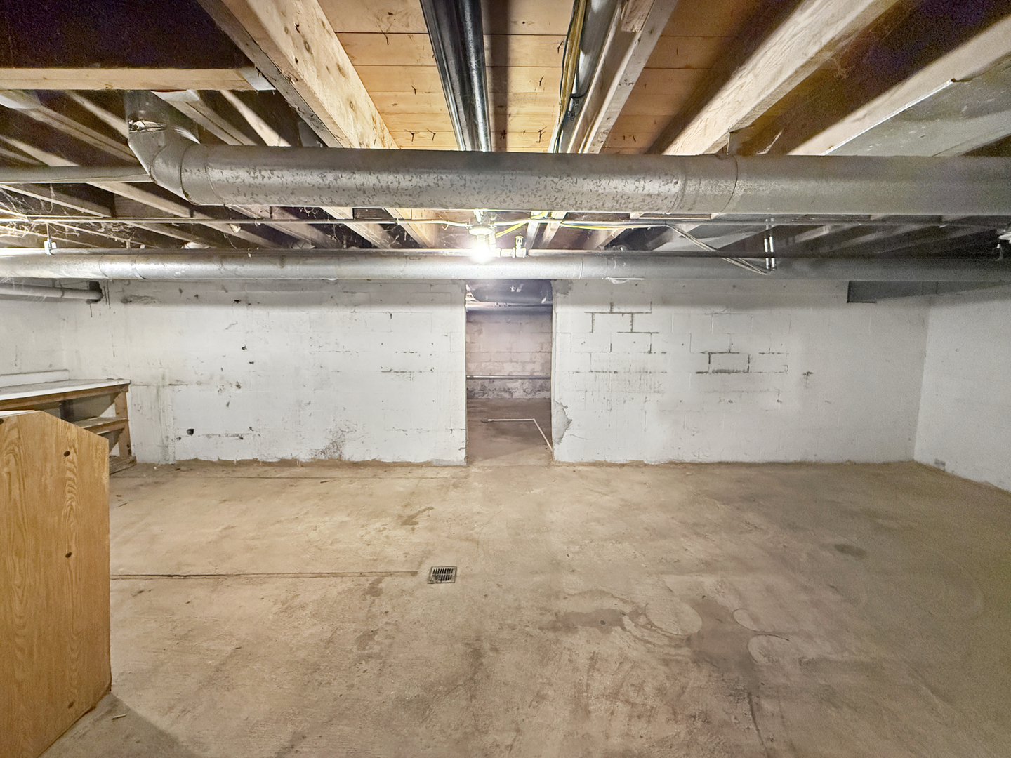 2904 W Il Route 120, McHenry, IL 60051