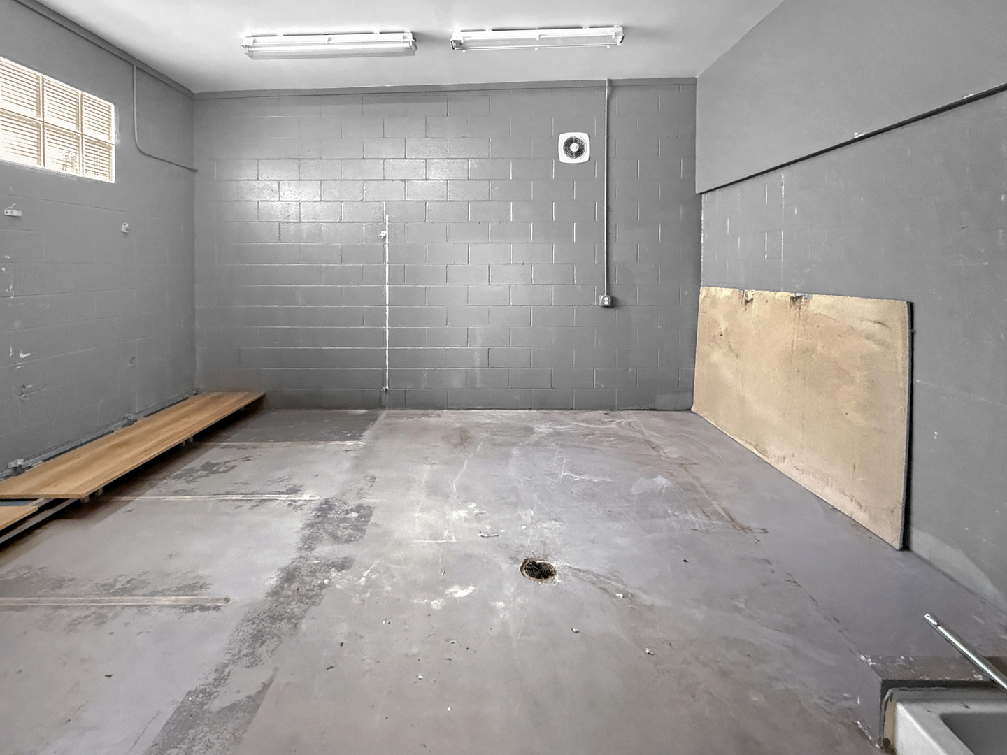 2904 W Il Route 120, McHenry, IL 60051