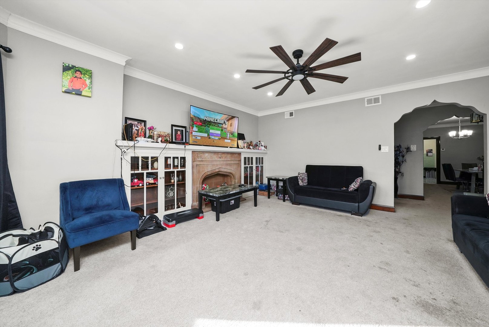 4928 W Altgeld Street, Chicago, IL 60639