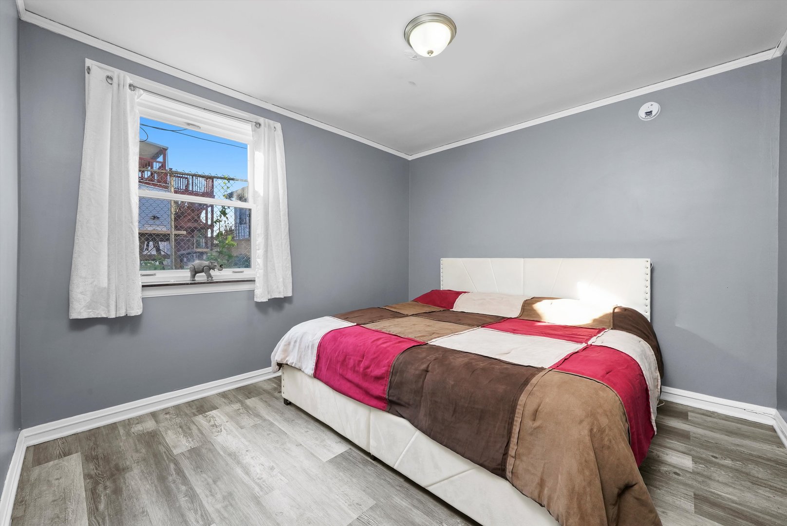 4928 W Altgeld Street, Chicago, IL 60639