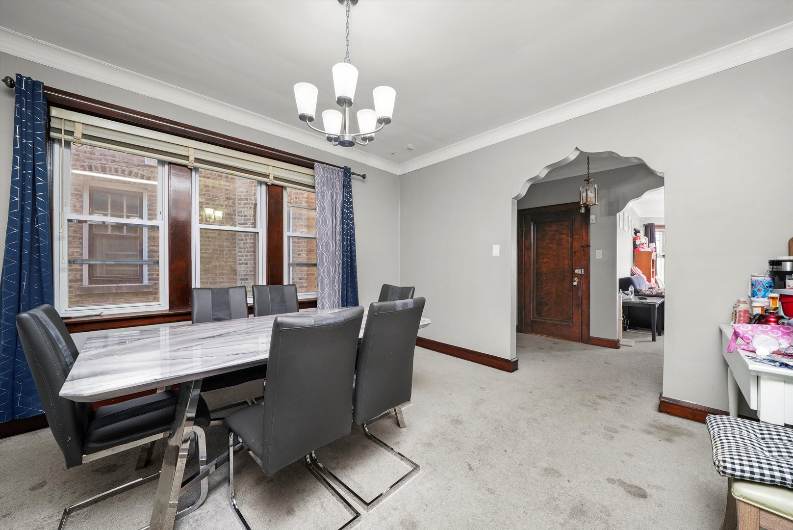 4928 W Altgeld Street, Chicago, IL 60639