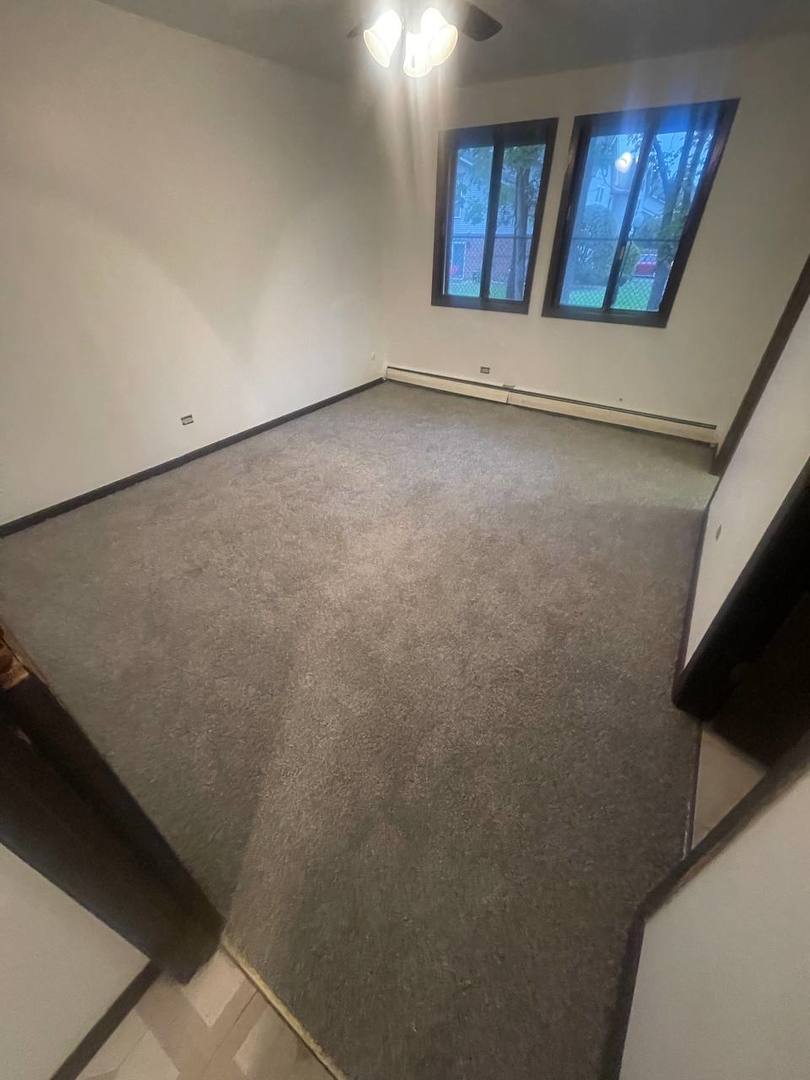 14737 Kilpatrick Avenue #1E, Midlothian, IL 60445