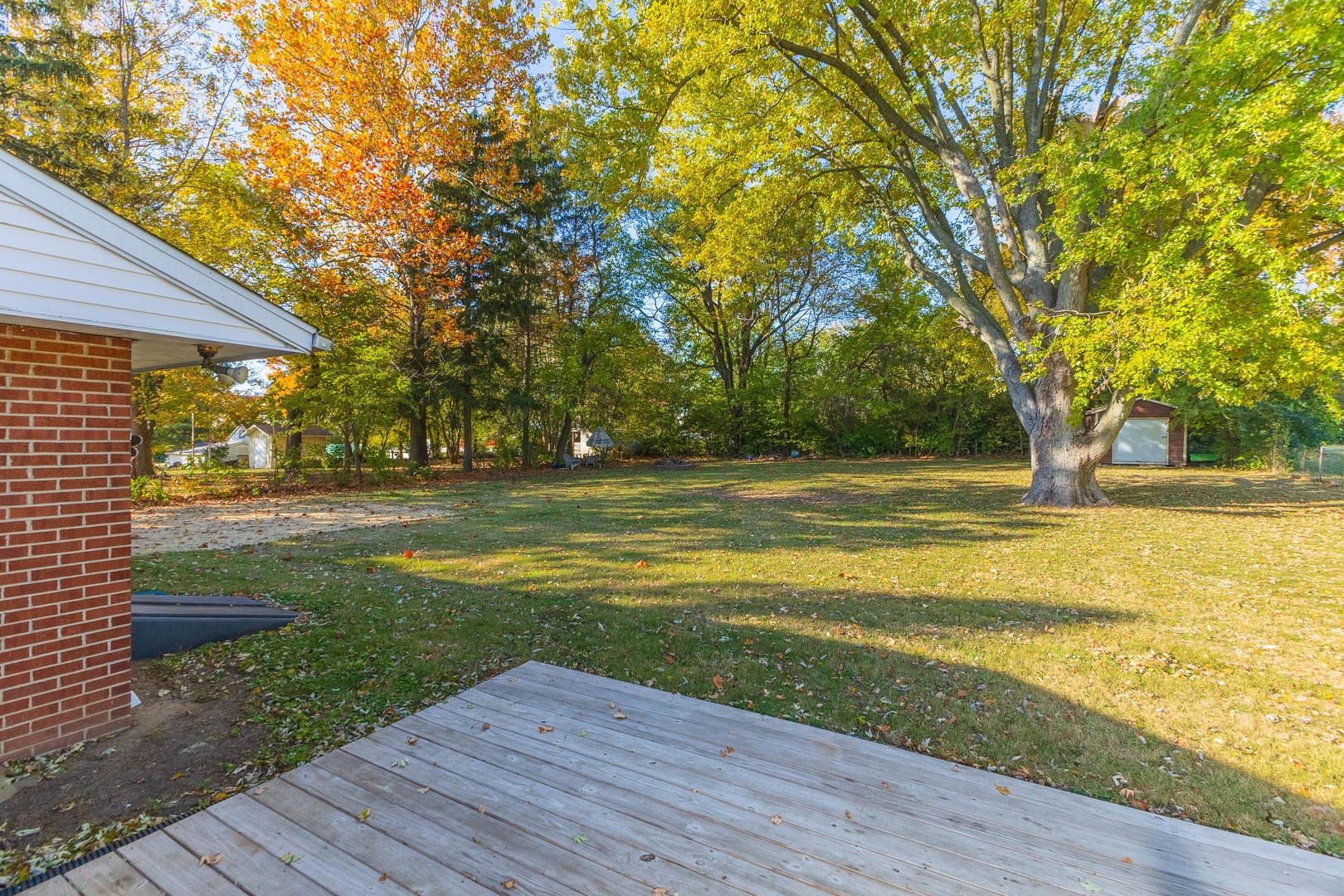 1006 Maple Hill Road, Bloomington, IL 61705