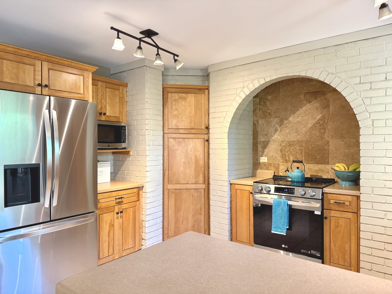 842 Winmoor Drive, Sleepy Hollow, IL 60118