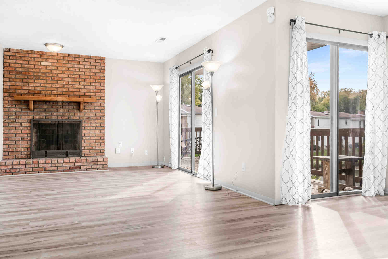 903 N Linden Street #17, Normal, IL 61761