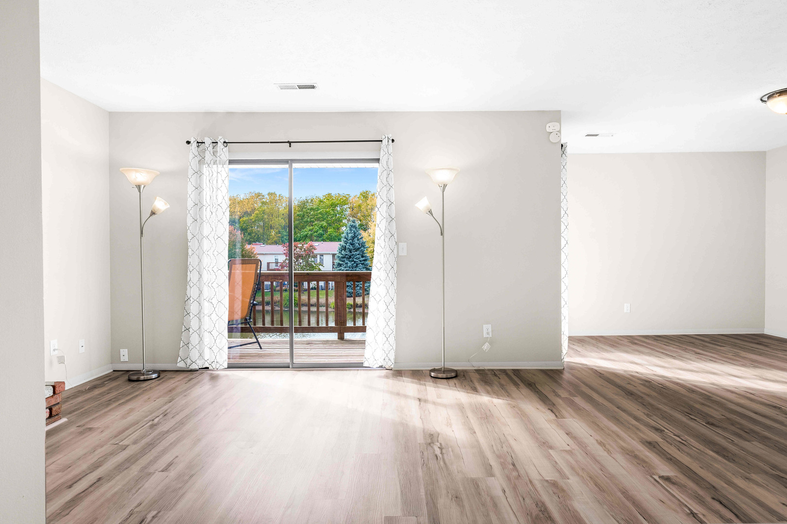 903 N Linden Street #17, Normal, IL 61761