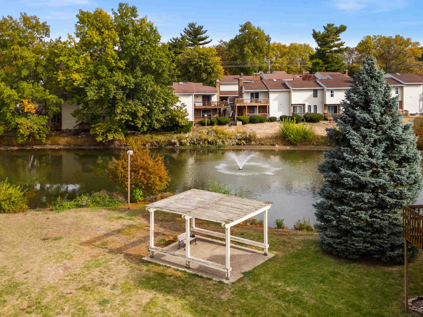 903 N Linden Street #17, Normal, IL 61761