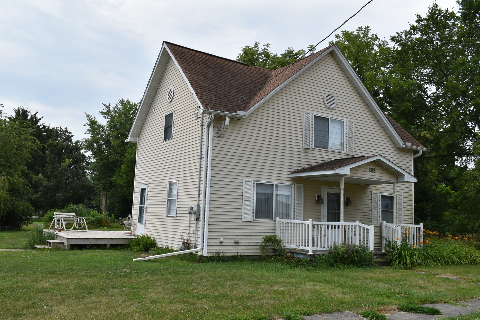 208 Washington Street, Dana, IL 61321