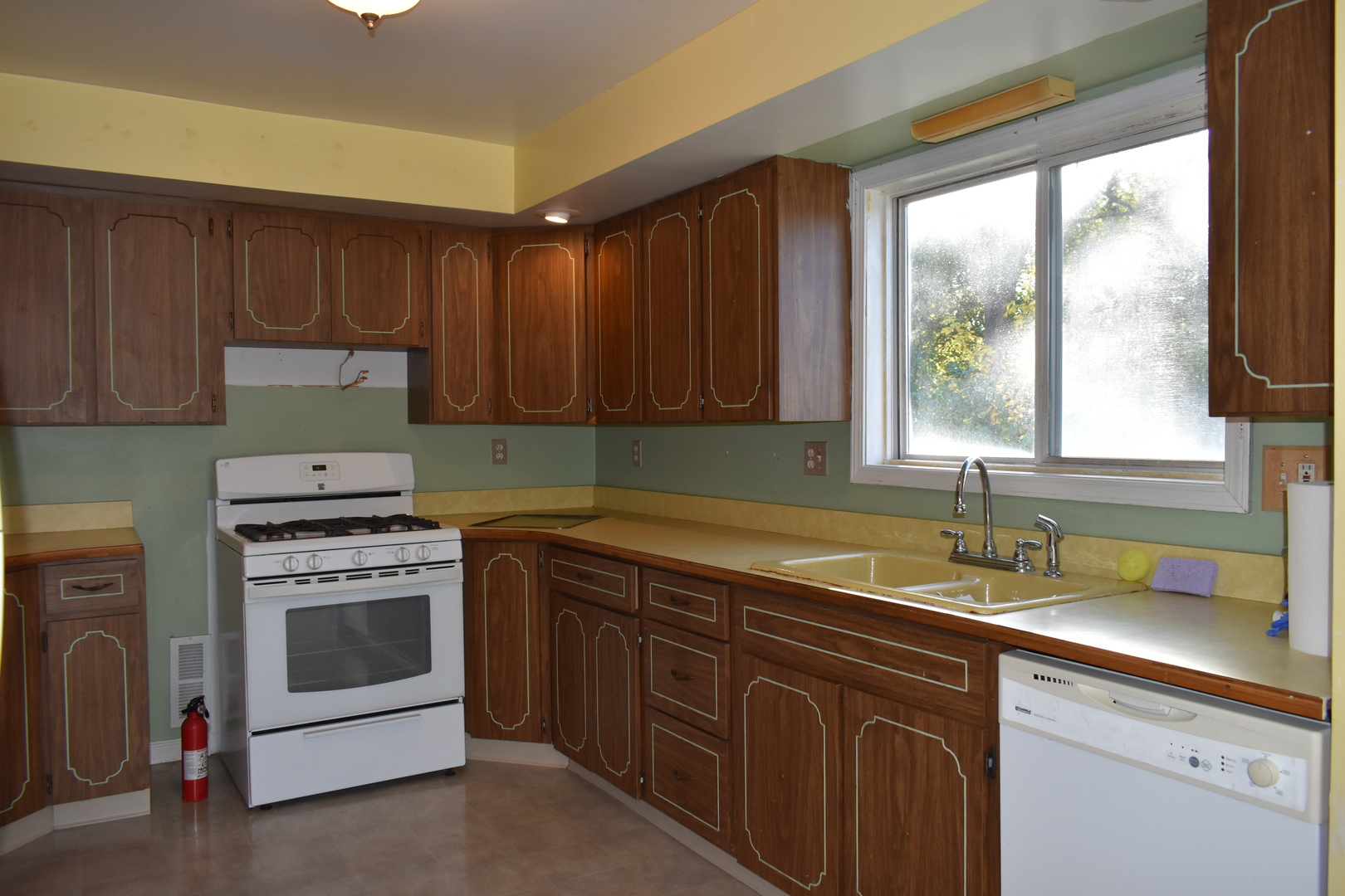 208 Washington Street, Dana, IL 61321