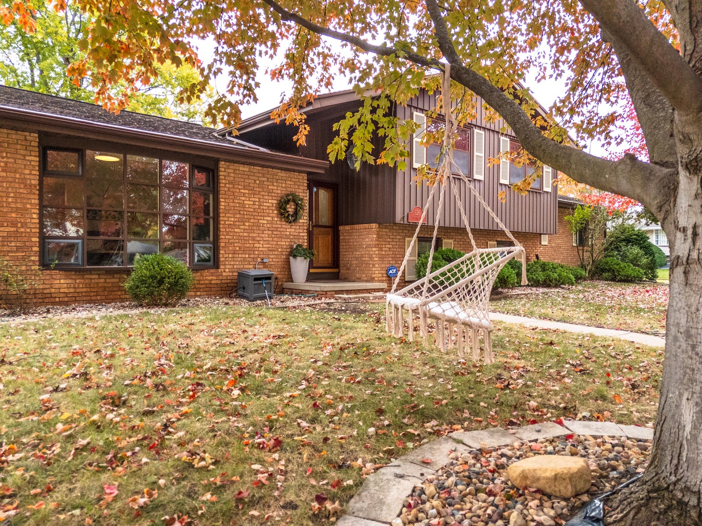 126 S Orr Drive, Normal, IL 61761