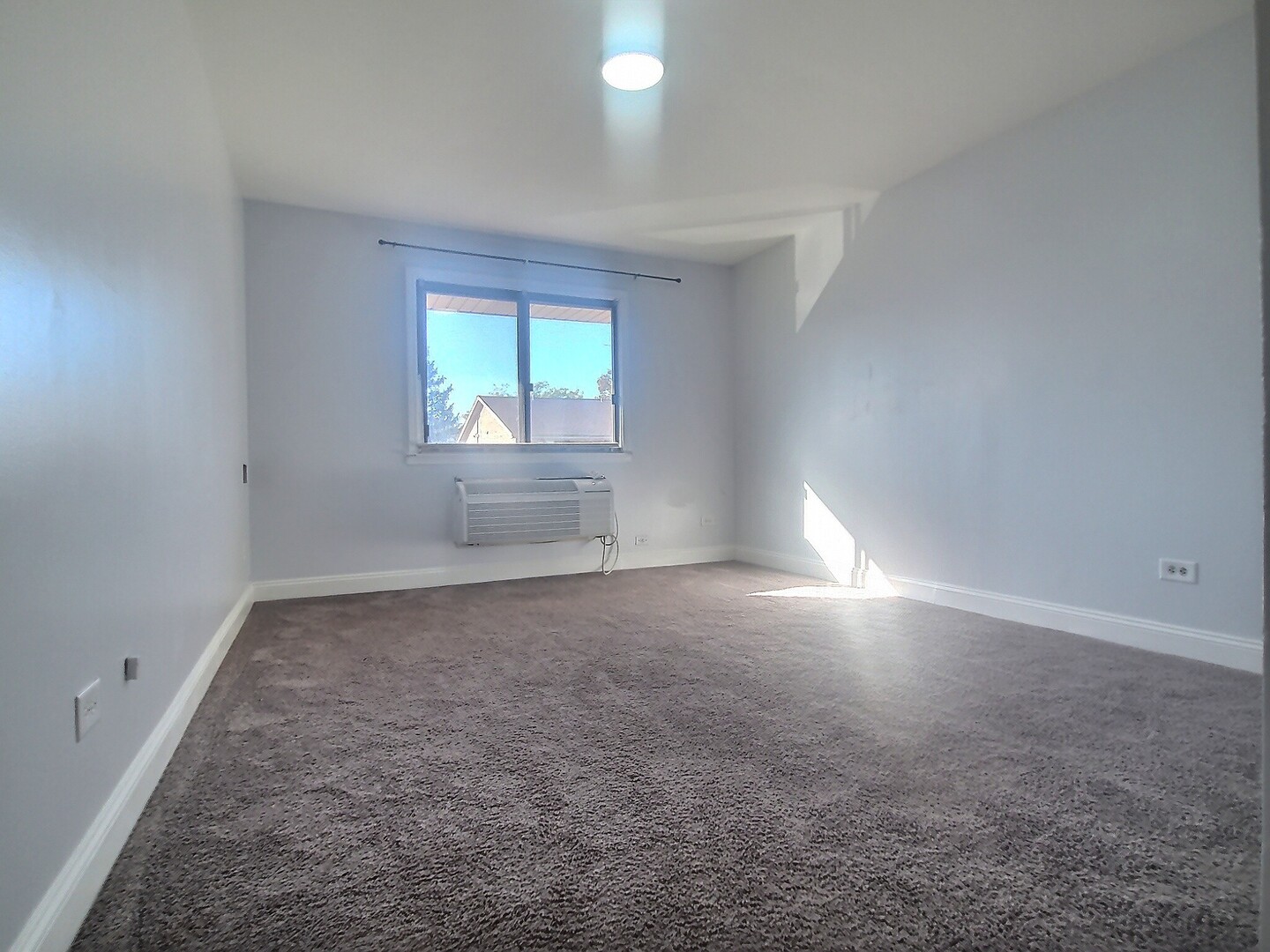 266 12th Street #3F, Wheeling, IL 60090