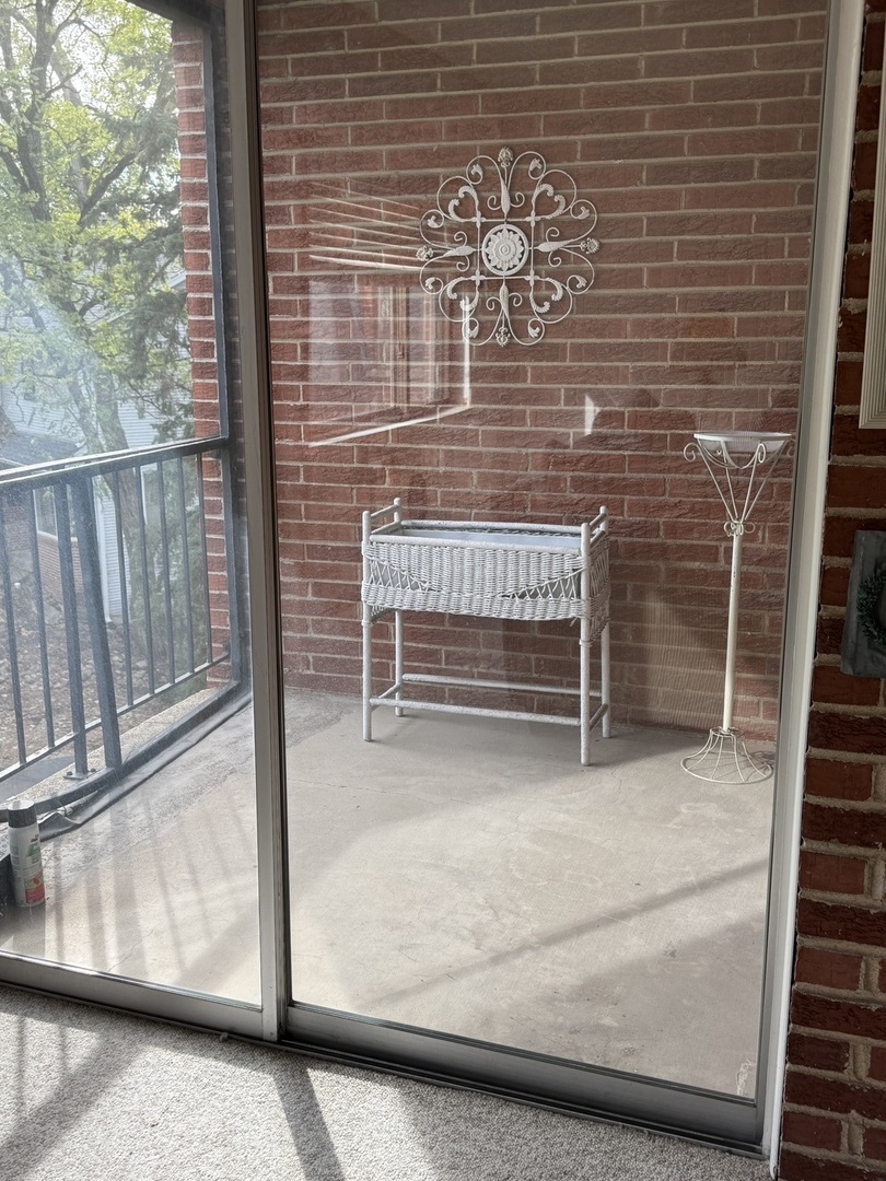 230 Duane Street #3A, Glen Ellyn, IL 60137