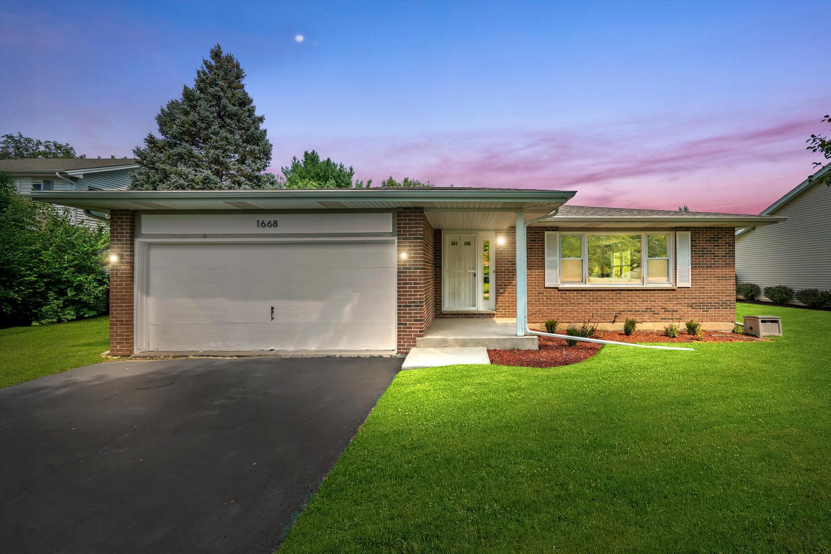 1668 Hidden Valley Drive, Bolingbrook, IL 60490