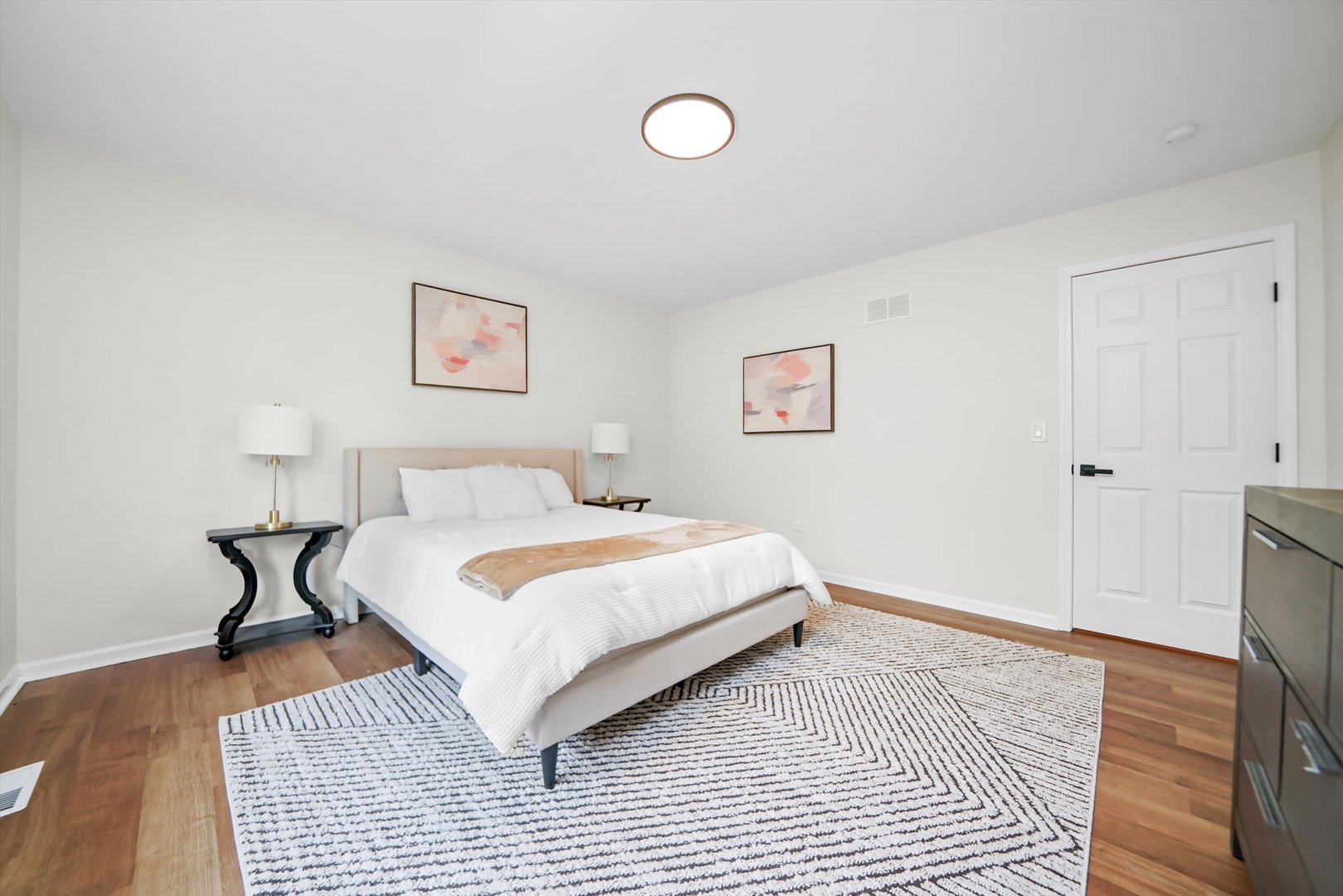 1668 Hidden Valley Drive, Bolingbrook, IL 60490