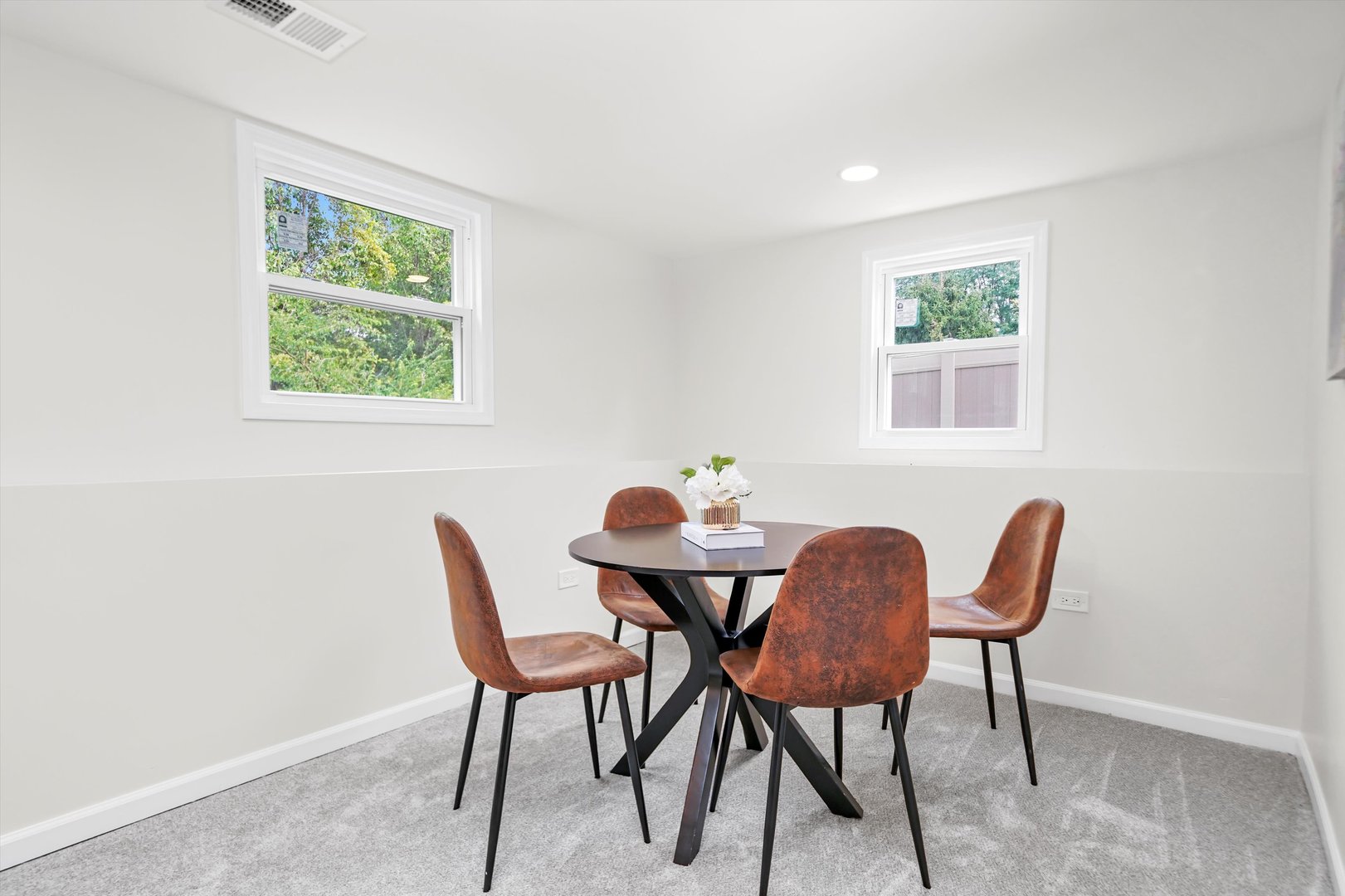 1668 Hidden Valley Drive, Bolingbrook, IL 60490