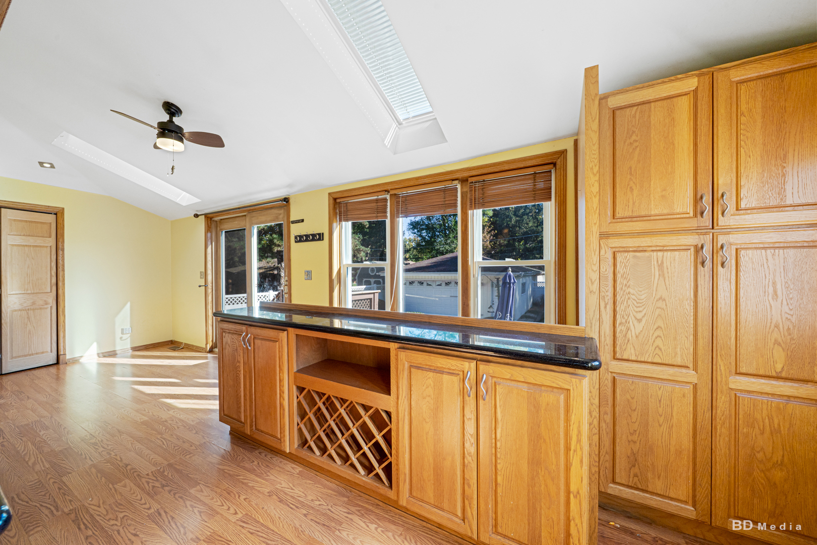 14603 Kenton Avenue, Midlothian, IL 60445