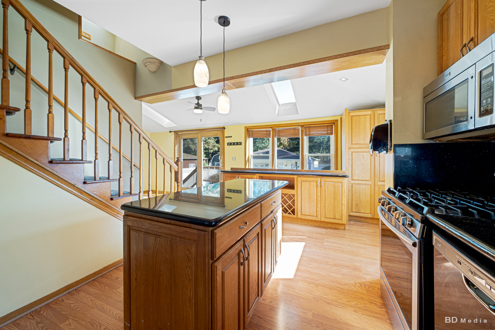 14603 Kenton Avenue, Midlothian, IL 60445