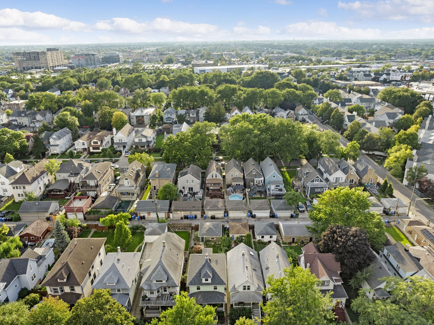 4139 N Kenneth Avenue, Chicago, IL 60641