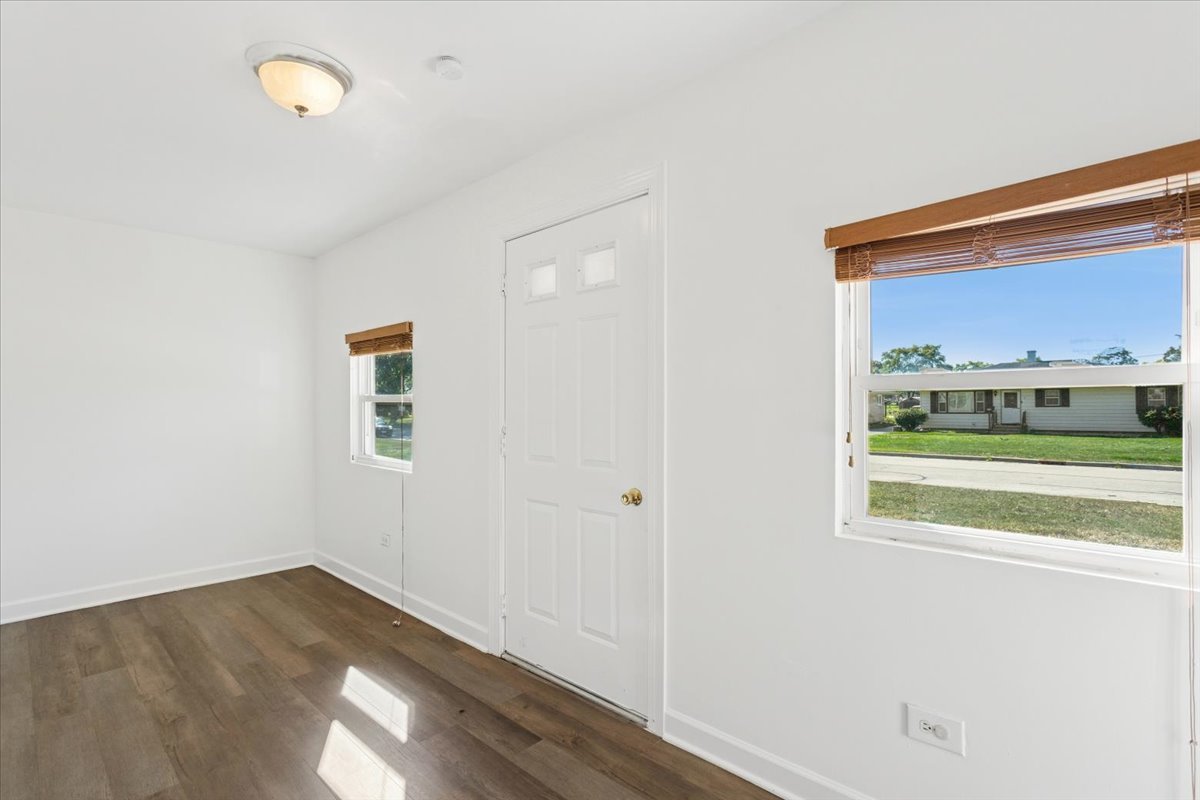 540 E 4th Street, Lockport, IL 60441