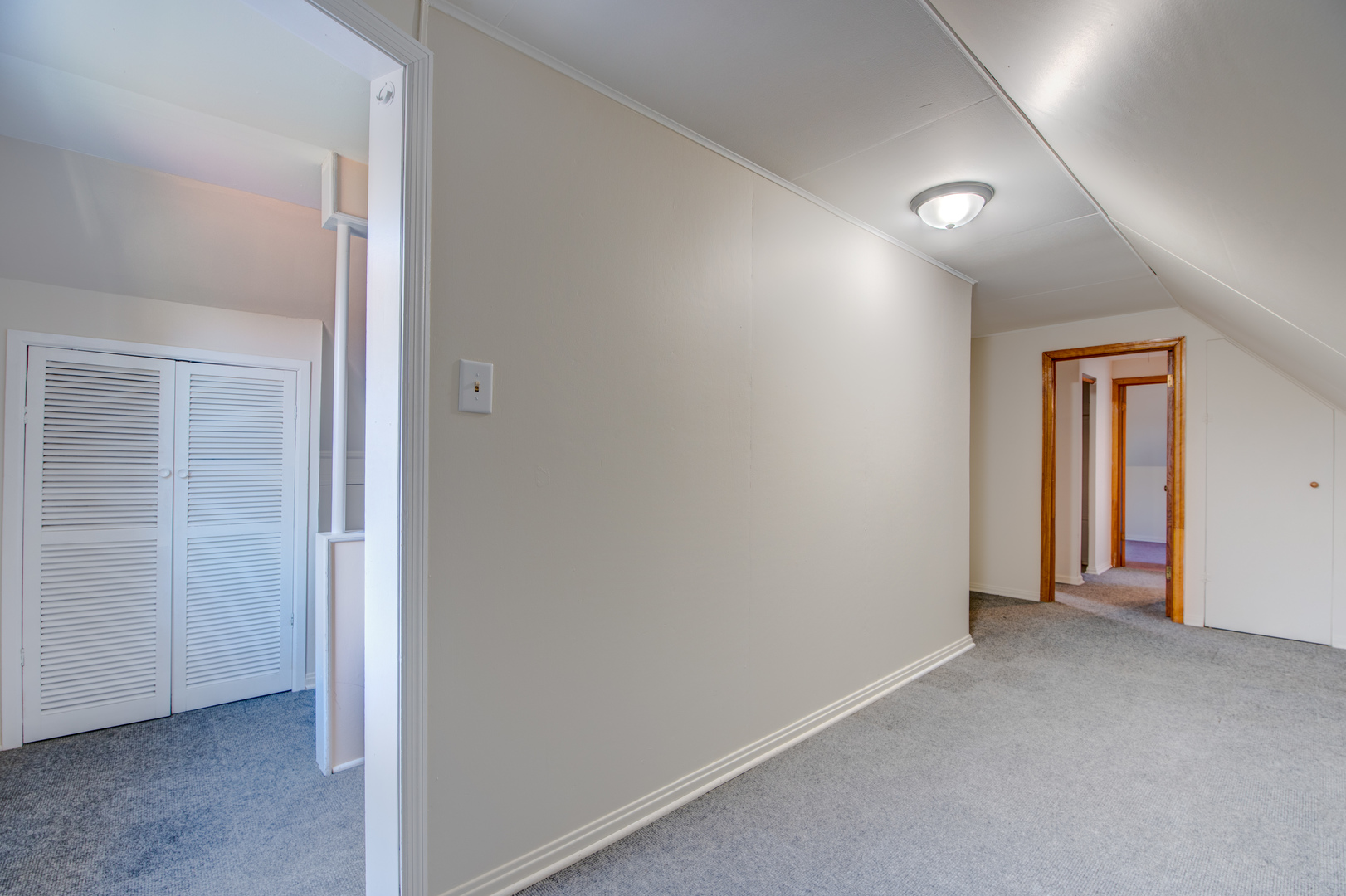 14533 S Parnell Avenue, Riverdale, IL 60827