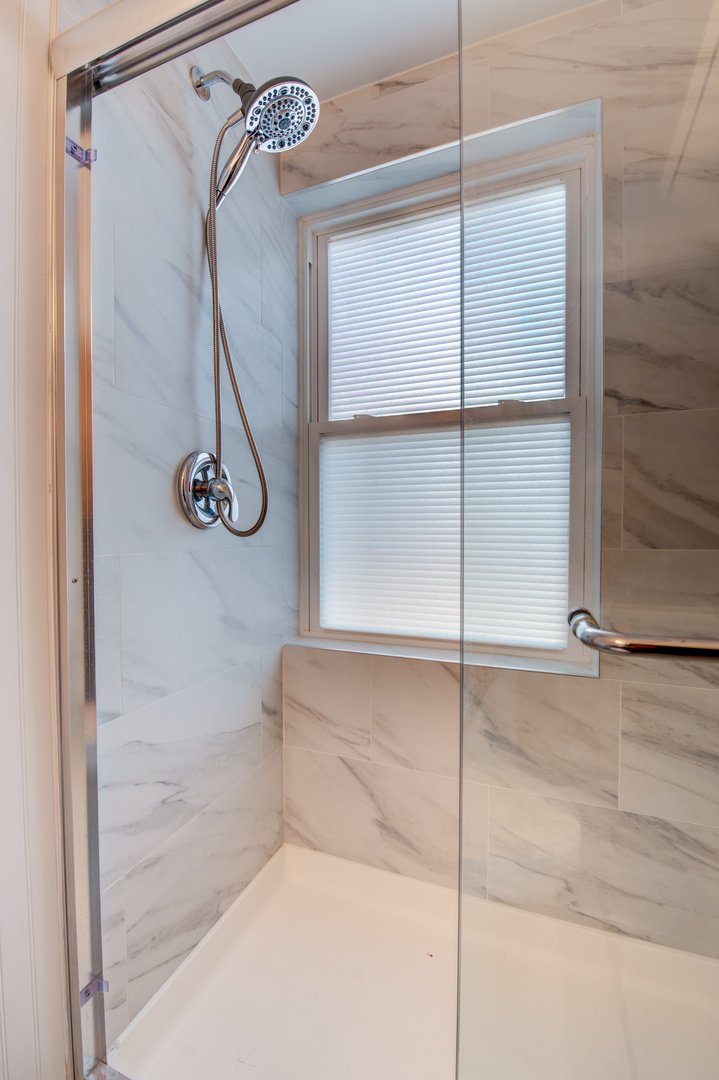 14533 S Parnell Avenue, Riverdale, IL 60827